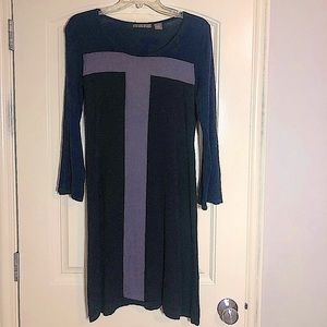 🍃Pick 3/$21- Unique Color Blocked Long Sleeve Sweater Dress-Size L